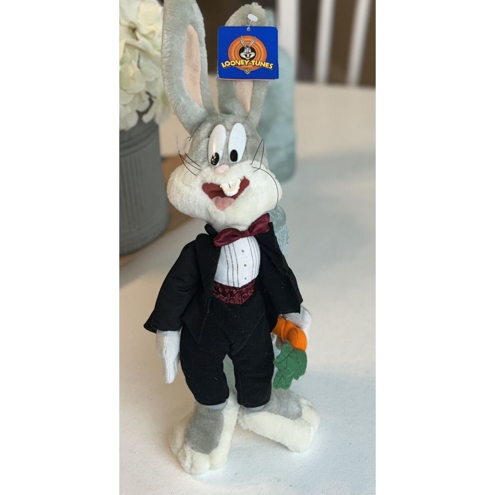 1998 Warner Brothers Looney Tunes Bugs Bunny Plush Doll Vintage